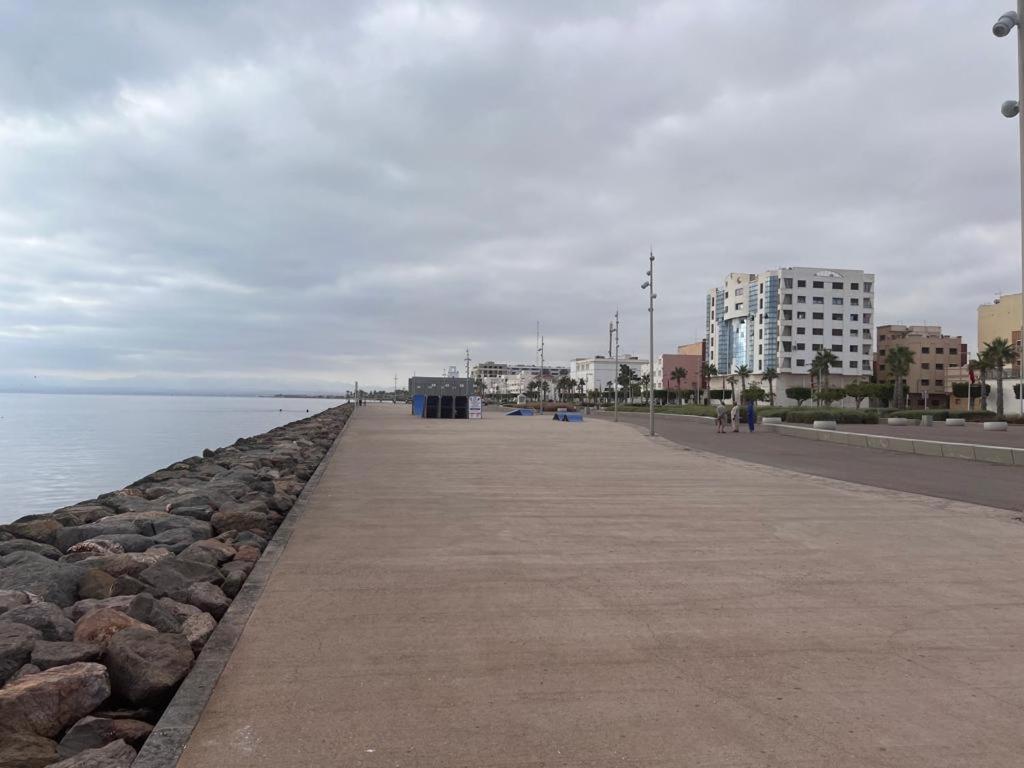 2 Zimmer Wohnung Corniche Nador Sidi Ali- Am Meer & Wifi Εξωτερικό φωτογραφία